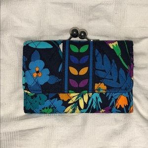 Vera Bradley patterned wallet/clutch